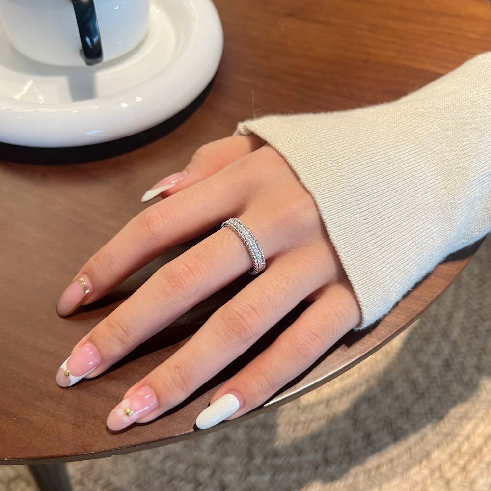 Timeless Elegance: 925 Silver Moissanite Eternity Rings