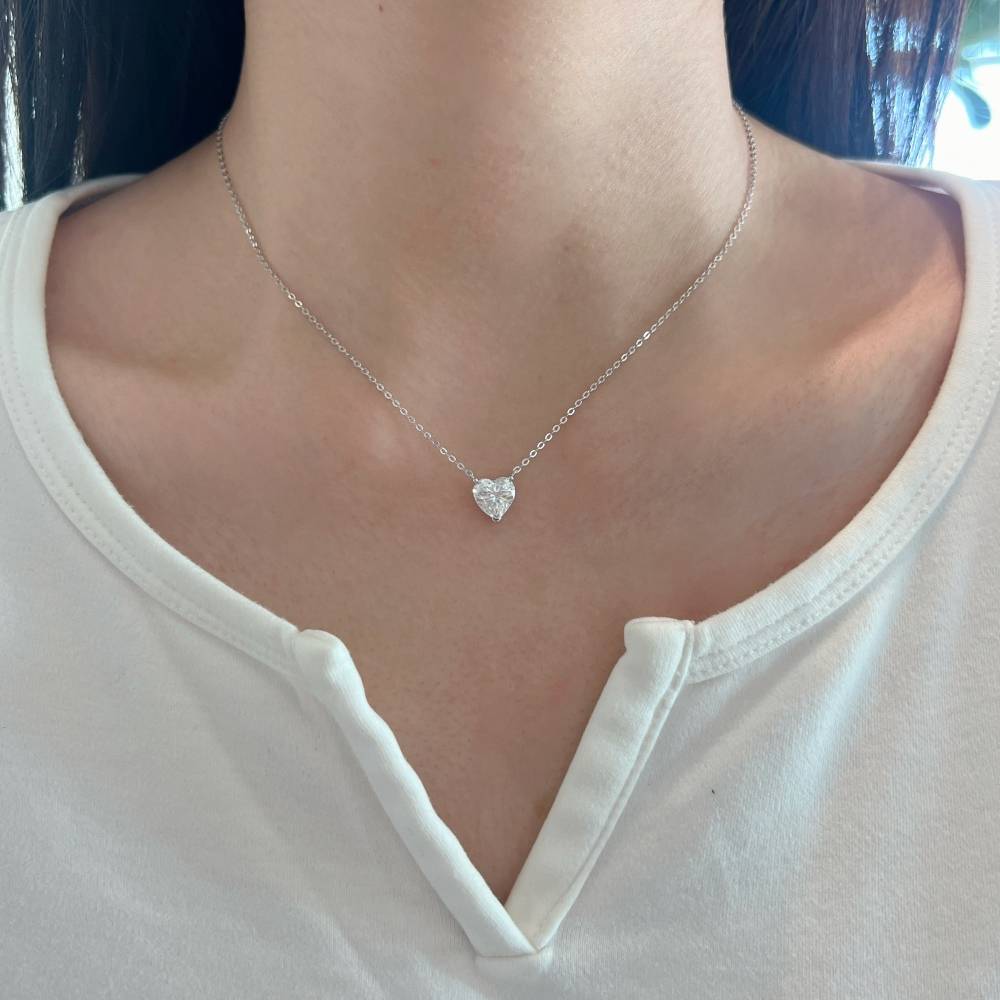 Wholesale 925 Sterling Silver Moissanite Heart Necklace