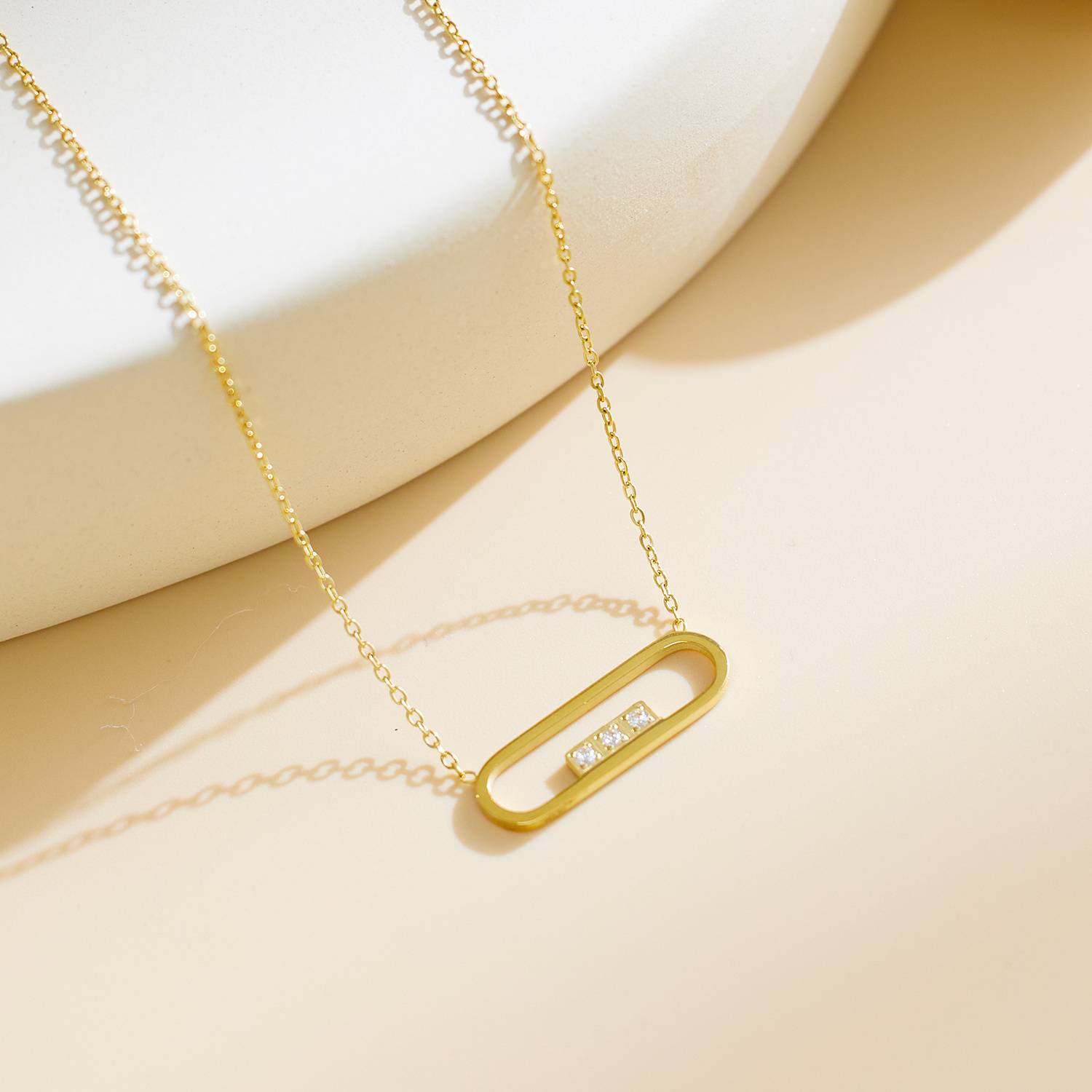 Design a 18k gold-plated rectangular custom zircon stainless steel pendant, a fashionable jewelry necklace for women