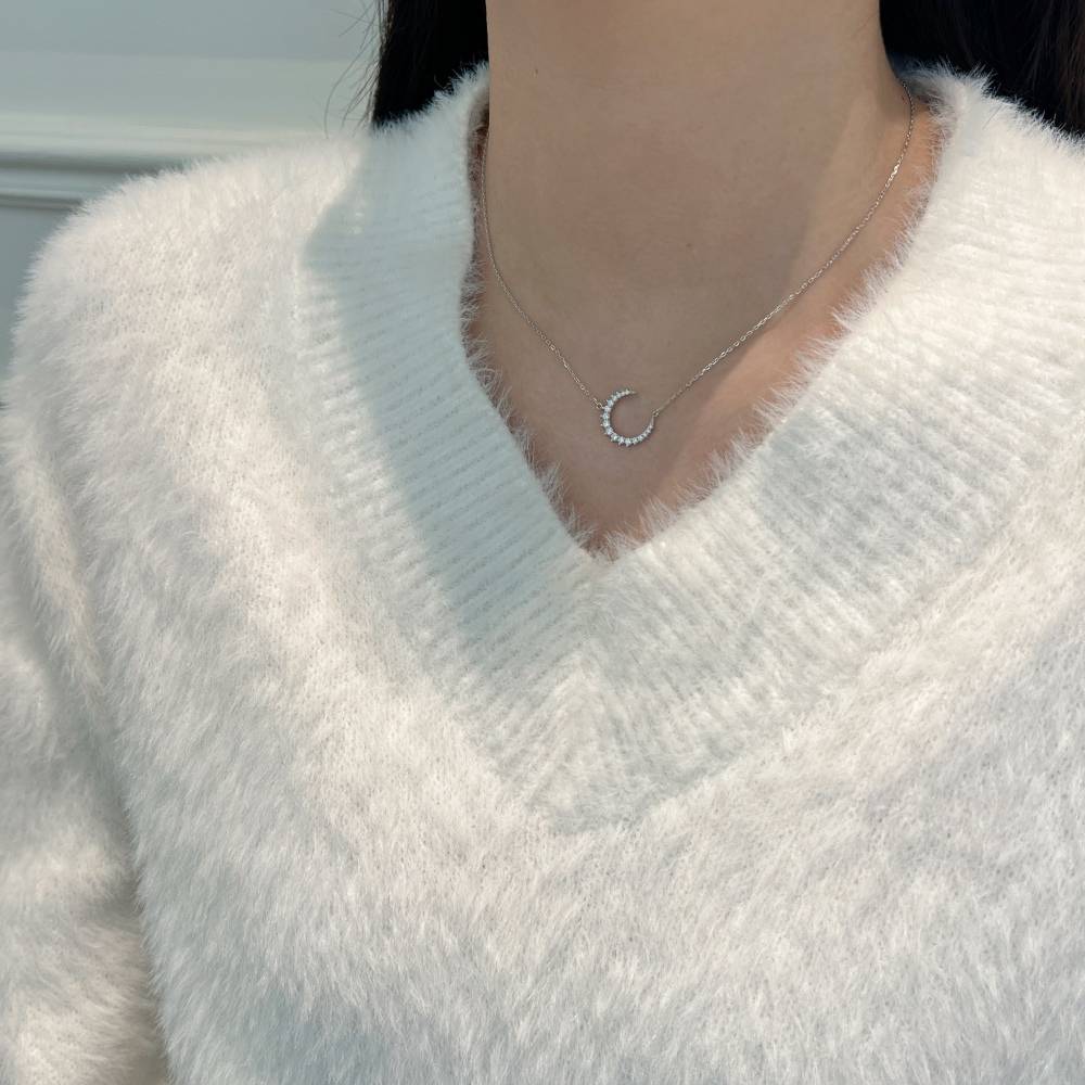 Lonceen 925 Silver Moon Moissanite Pendant Necklace