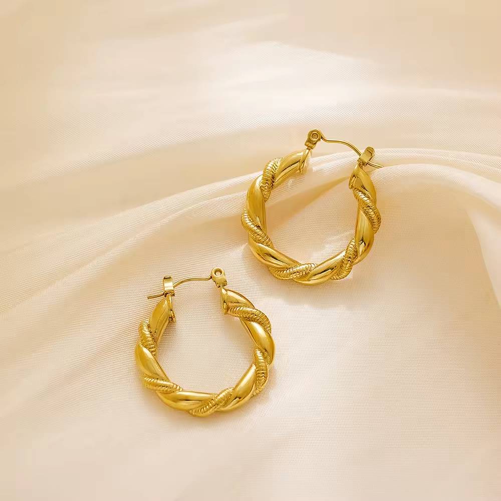 Bestselling Luxury Fashion 18k Gold-Plated Stainless Steel Twisted Round Women's Luxury Hoop Fashion Jewelry Earrings