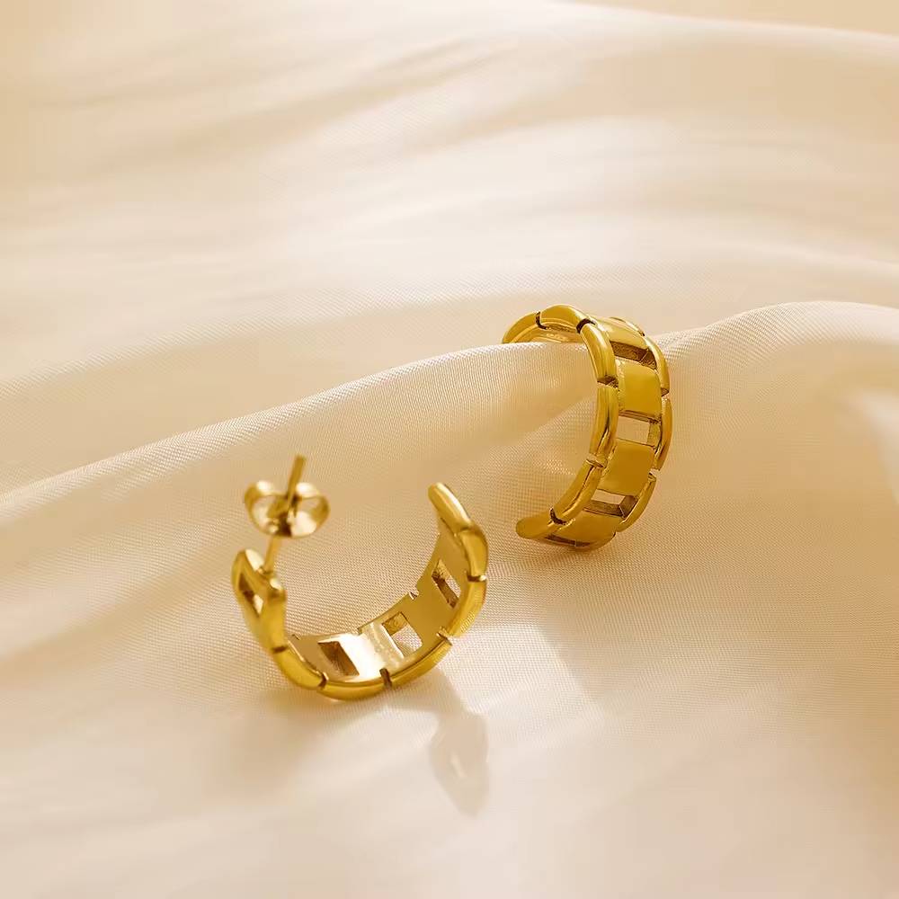 Vintage jewelry stainless steel women's earrings accessories, fashionable design jewelry earrings