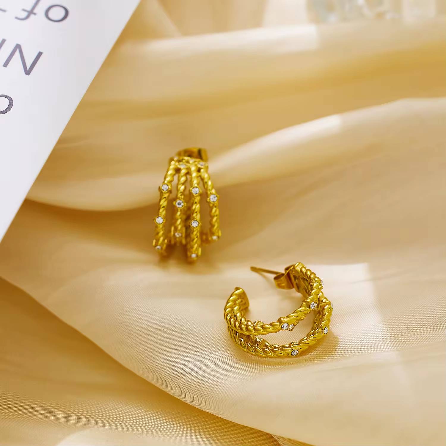 Stainless steel multi-layer twisted zircon thick 18k gold-plated luxurious women's fashion jewelry earrings