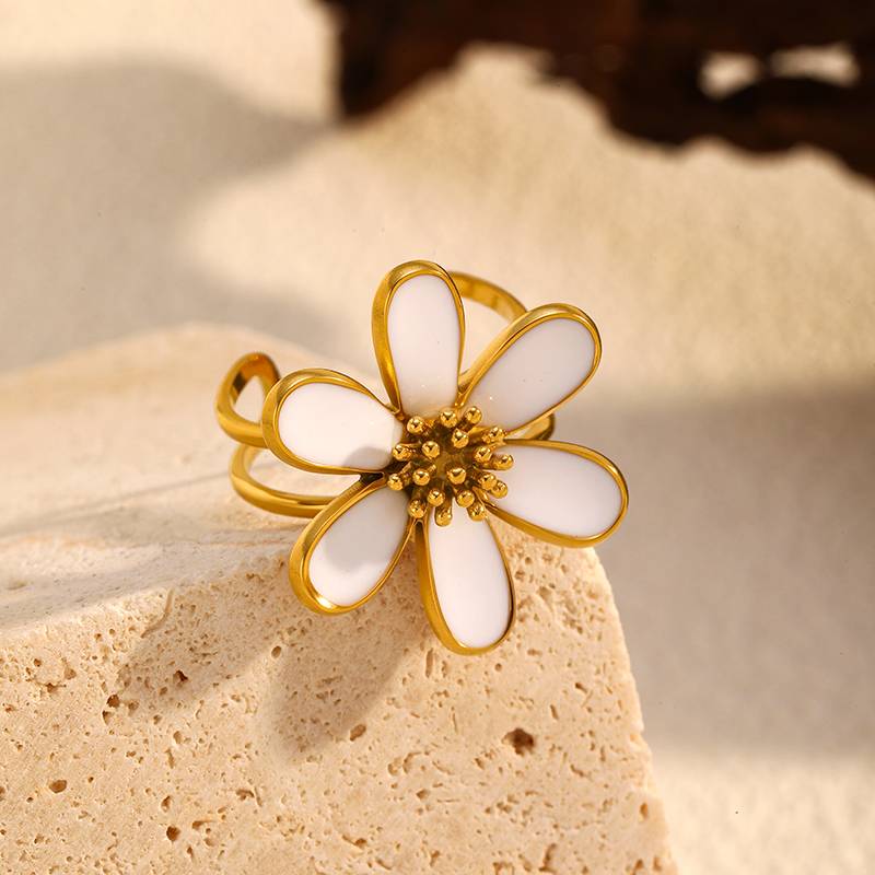 Lonceen Stainless Steel Flower Ring Gold Plated Adjustable Daisy Ring