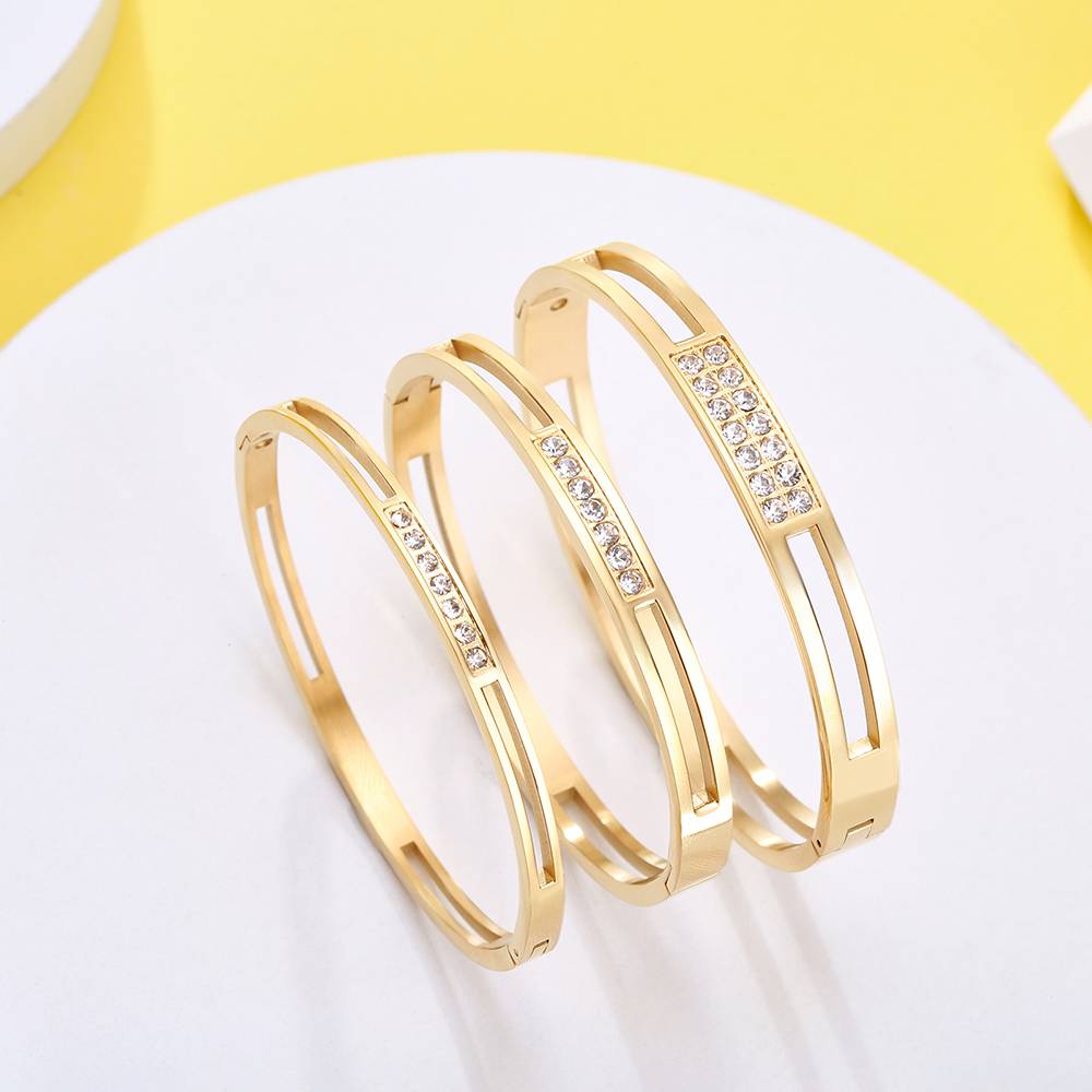 Eleganz pur: Handgefertigte Armbänder für einen zeitlosen Stil