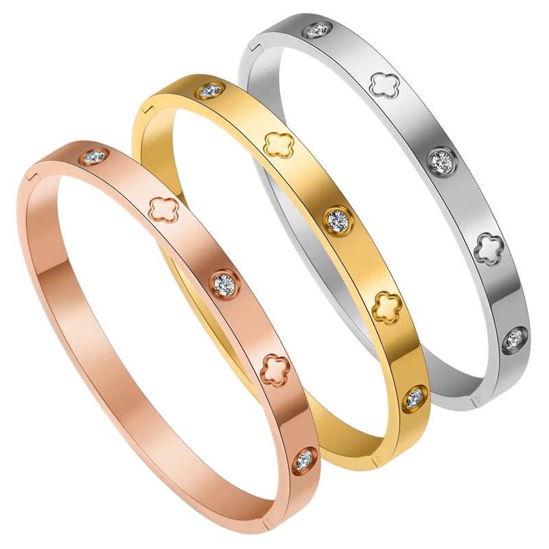 Zeitlose Eleganz – Edelstahlarmband