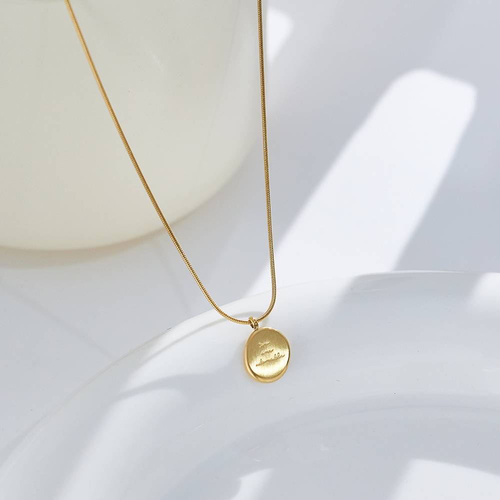 High-quality women's wedding accessories: stainless steel fashionable coffee bean 18k gold-plated jewelry necklace